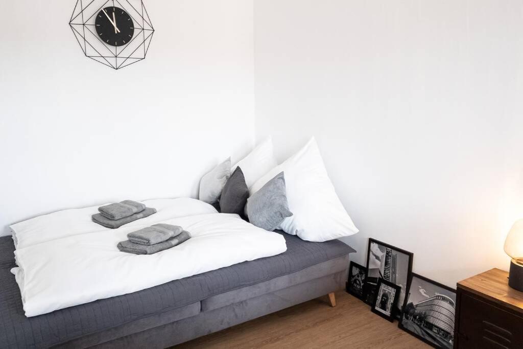 Luxus-Apartment In Leipzig Mit Privat-Parkplatz ภายนอก รูปภาพ