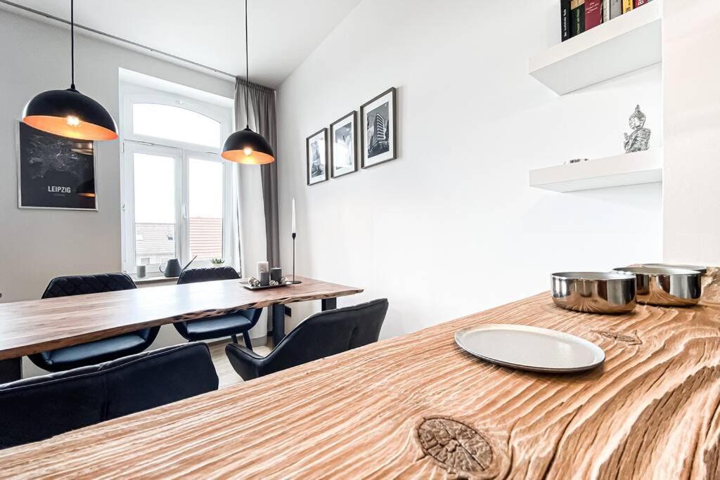 Luxus-Apartment In Leipzig Mit Privat-Parkplatz ภายนอก รูปภาพ